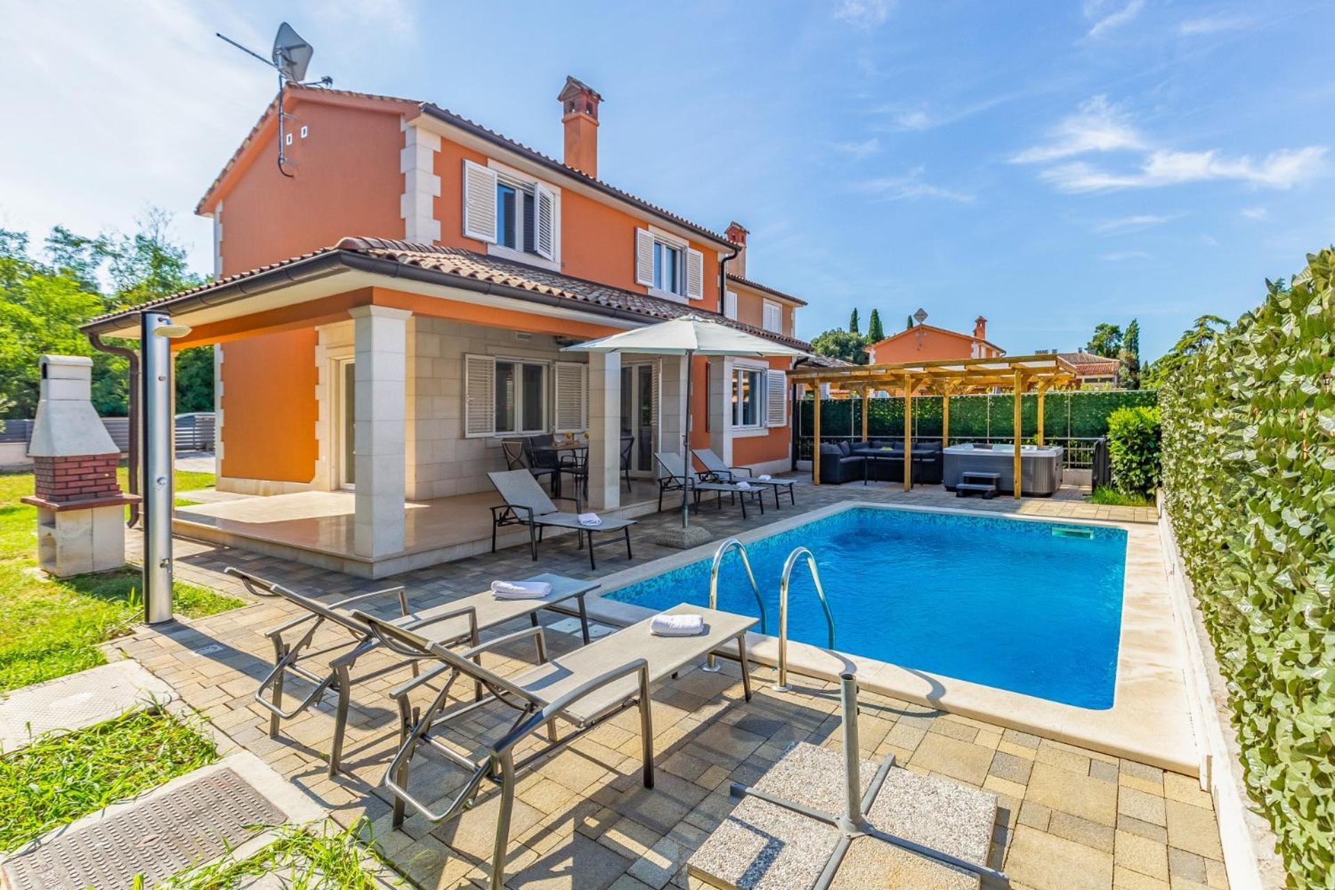 Villas Lotus With Pool And Jacuzzi Pula Exteriör bild