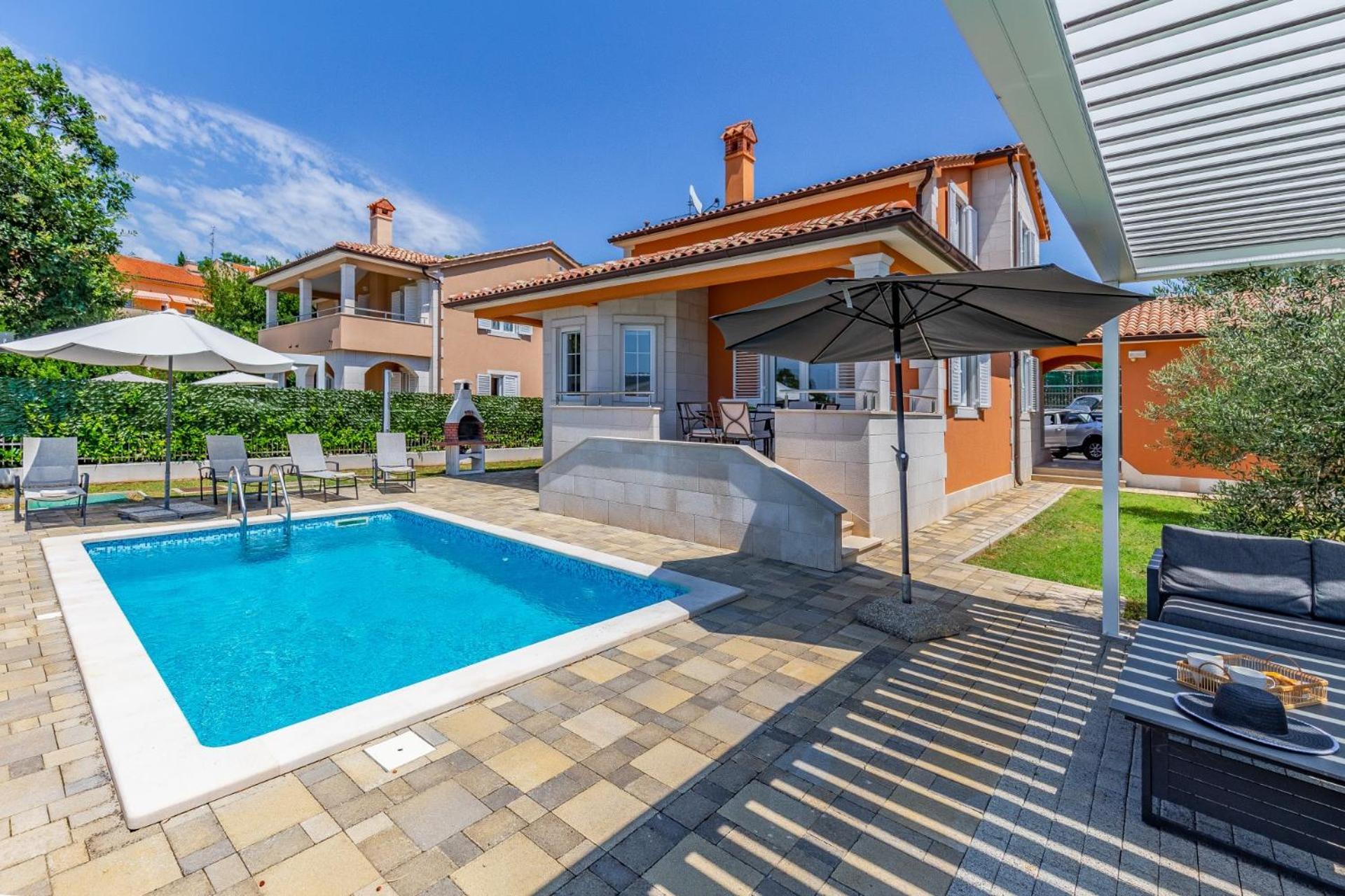 Villas Lotus With Pool And Jacuzzi Pula Exteriör bild